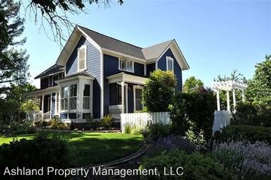Main picture of 101 Orange Ave
