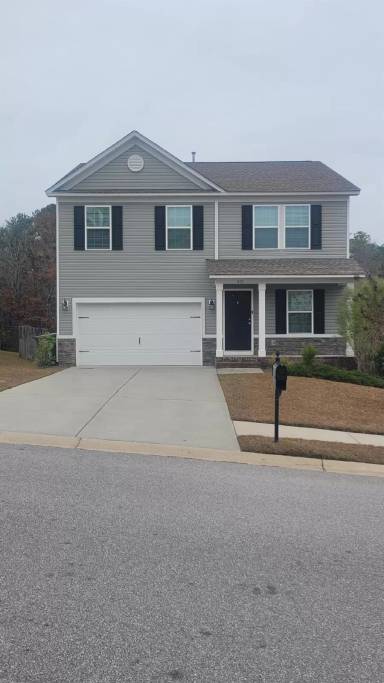 Main picture of 601 Teaberry Dr