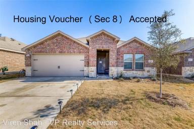 Main picture of 3106 Crane Dr