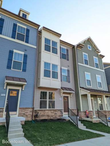 Main picture of 8581 Red Sage Way S