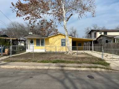 Main picture of 3911 Spear St