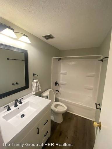 Main picture of 1046 Merrimar Cir N