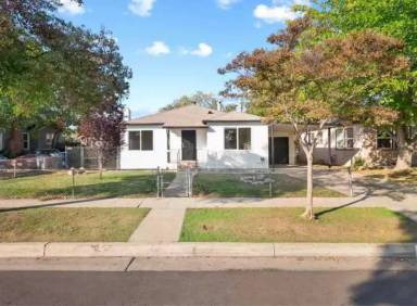 Main picture of 1528 W Cortland Ave