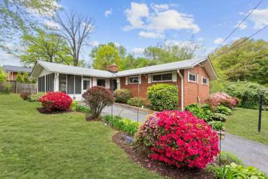 Main picture of 3423 Andover Dr