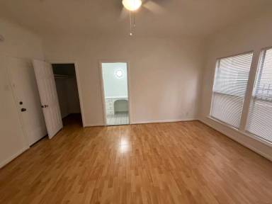 Main picture of 2175 Chestnut Ave