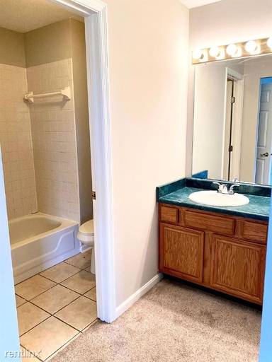 Main picture of 5234 Country Ridge Dr