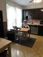 Main picture of 48 Hill St Apartments