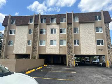 Main picture of 7901 Johnson St
