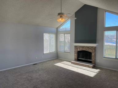 Main picture of 5675 S Jebel Way