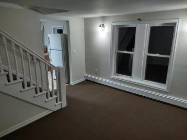 Main picture of 164 Auburn St