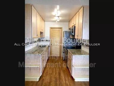 Main picture of 4160 Monroe Dr