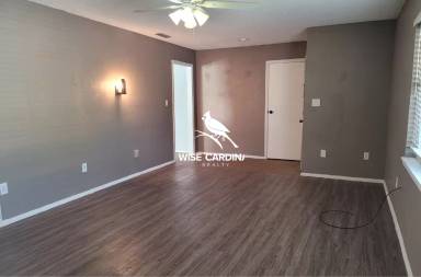 Main picture of 1503 School Ave