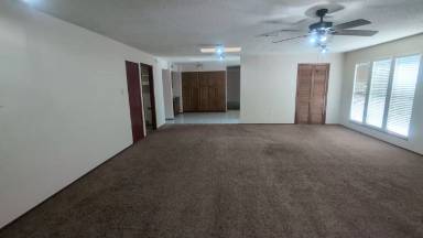 Main picture of 3705 Fort Hunt Dr