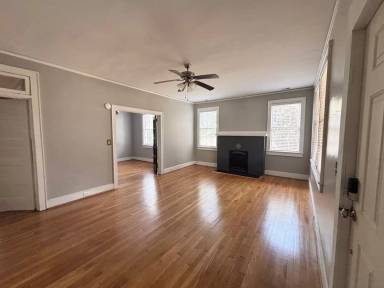 Main picture of 405 S Edisto Ave