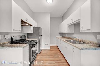 Main picture of 2639 White Oak Ave