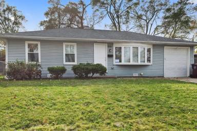 Main picture of 254 W 17th St