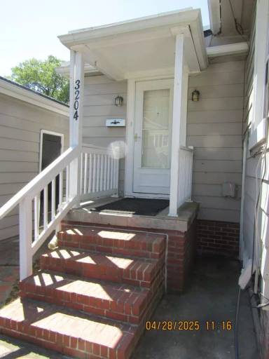 Main picture of 98 Alleghany Rd