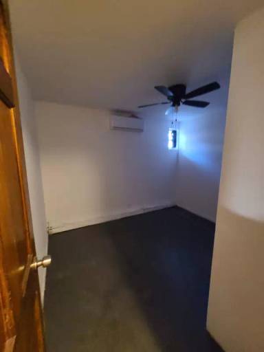 Main picture of 3030 Corlear Ave
