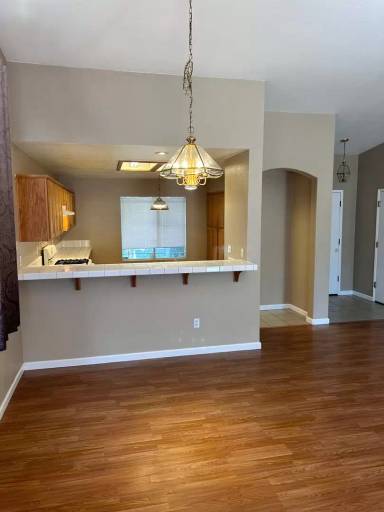 Main picture of 1404 Venice Cir