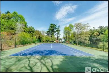 Main picture of 1150 W Blue Ridge Rd