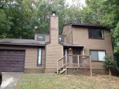 Main picture of 2106 Mary Ann Dr