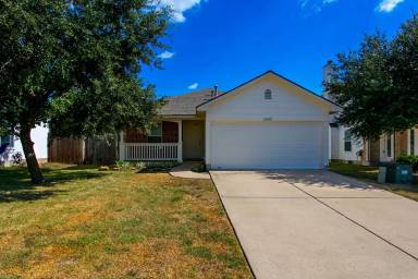 Main picture of 15207 Meredith Ln