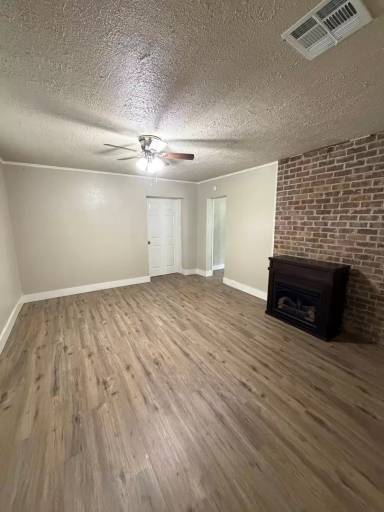 Main picture of 415 N Orphan St