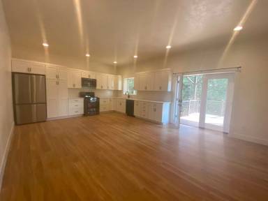 Main picture of 16648 N Columbus Dr