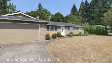 Main picture of 13000 NE 18th St