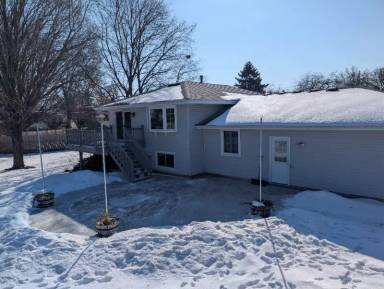 Main picture of 8381 5th St NE