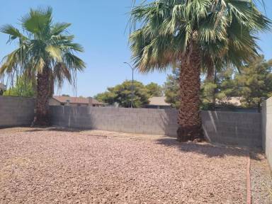 Main picture of 733 Grande Ronde Ct