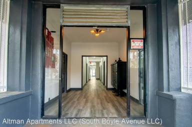 Main picture of 127 S Boyle Ave