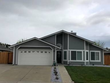 Main picture of 1740 Gateway Dr