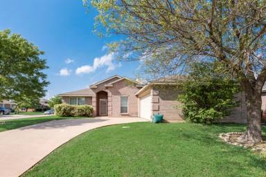 Main picture of 320 Tripp Trl