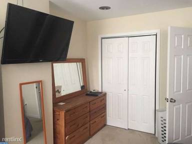 Main picture of 2511 Tilton St