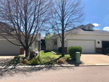 Main picture of 1126 Samuel Pt