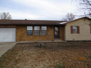 Main picture of 3001 Stratmoor Dr