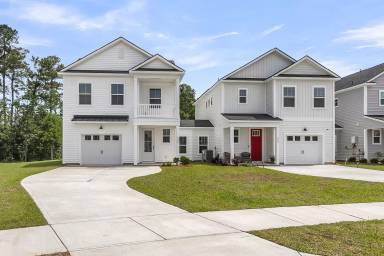 Main picture of 335 Chapman Cir