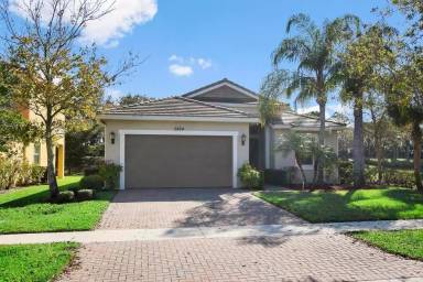 Main picture of 2824 Bellarosa Cir