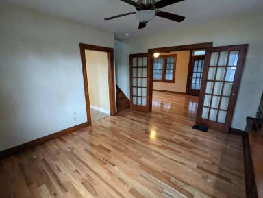 Main picture of 2511 Ridge Ave