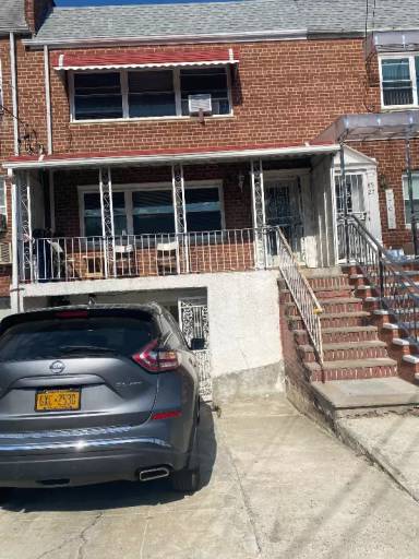 Main picture of 8525 75th St