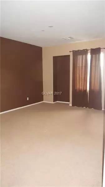 Main picture of 10003 Sand Key St