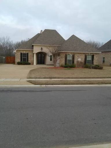 Main picture of 207 Arrowhead Dr