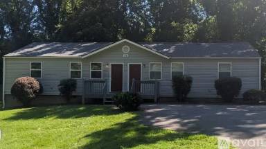 Main picture of 20 Iris St