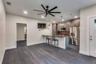 Main picture of 2823 W Cantey St