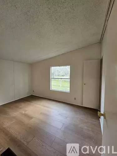 Main picture of 124 Bland Rd