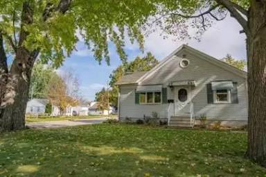 Main picture of 305 Lau St