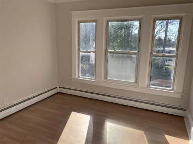 Main picture of 712 Loomis Ave