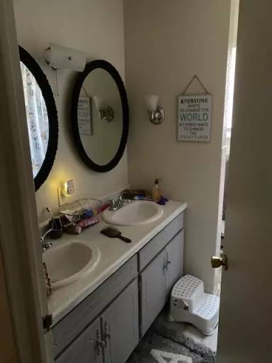 Main picture of 1609 S 22nd St