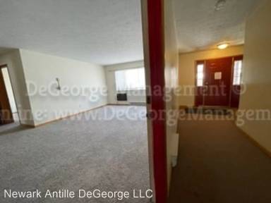 Main picture of 309 Washington St